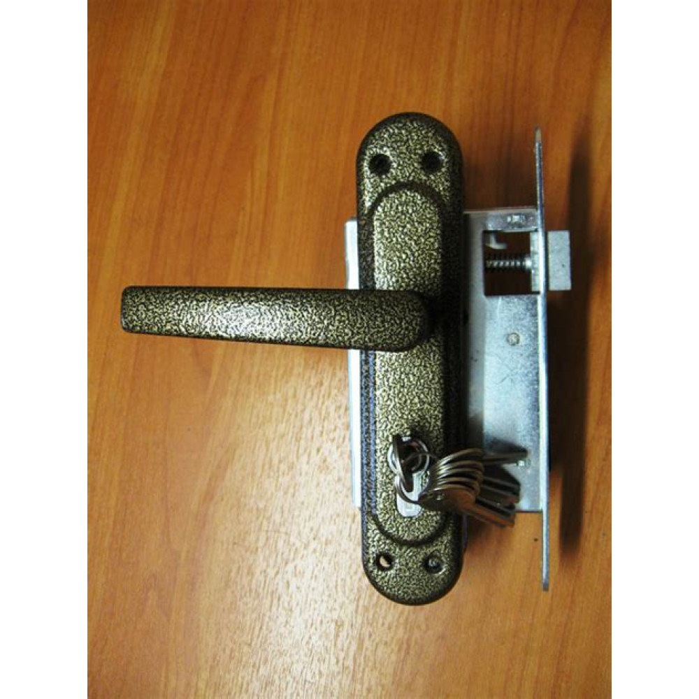 Замок врезной Стандарт 103/50В вертушка АВ латунь с ц/мех с/руч (4850)