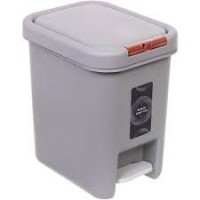 Ведро для мусора 10л с педалью 699-215