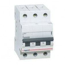 Автомат RX3 4,5KA 3П 25А C