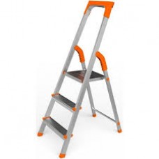 Стремянка стальная Европа 3 ступени 1303 