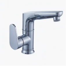 Смеситель для кухни D49-19002 с выдвижной лейкой