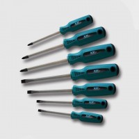 Отверток набор  (7пр) изолированных XT073