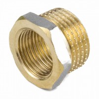 Футорка латунь     3/8"- 1/4"